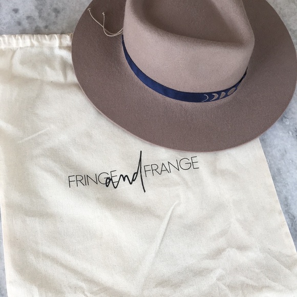 Fringe and Frange Moon Phase Felt Fedora - Picture 7 of 7